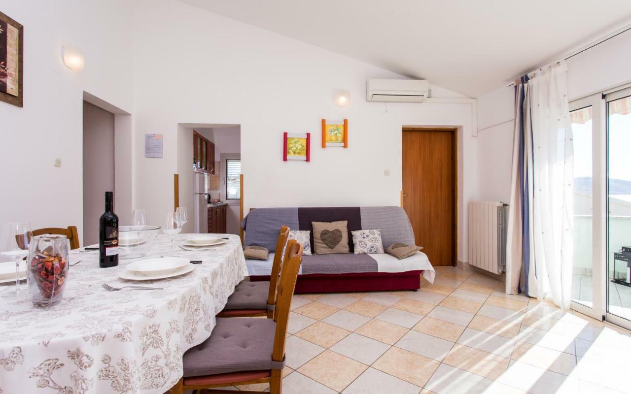Apartments Luka Baška Buitenkant foto