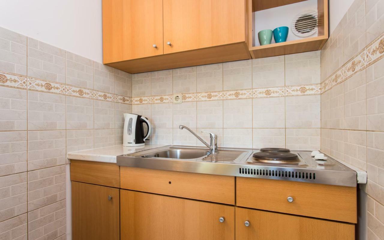 Apartments Luka Baška Buitenkant foto