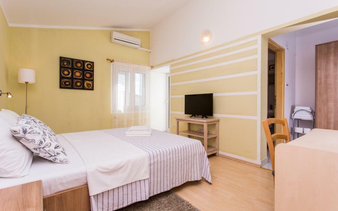 Apartments Luka Baška Buitenkant foto